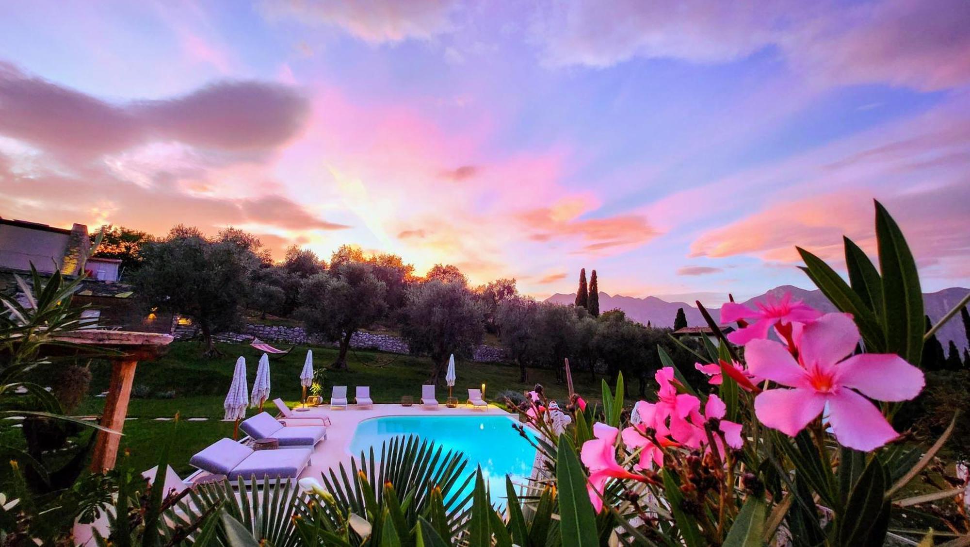 Elle Ecoholiday